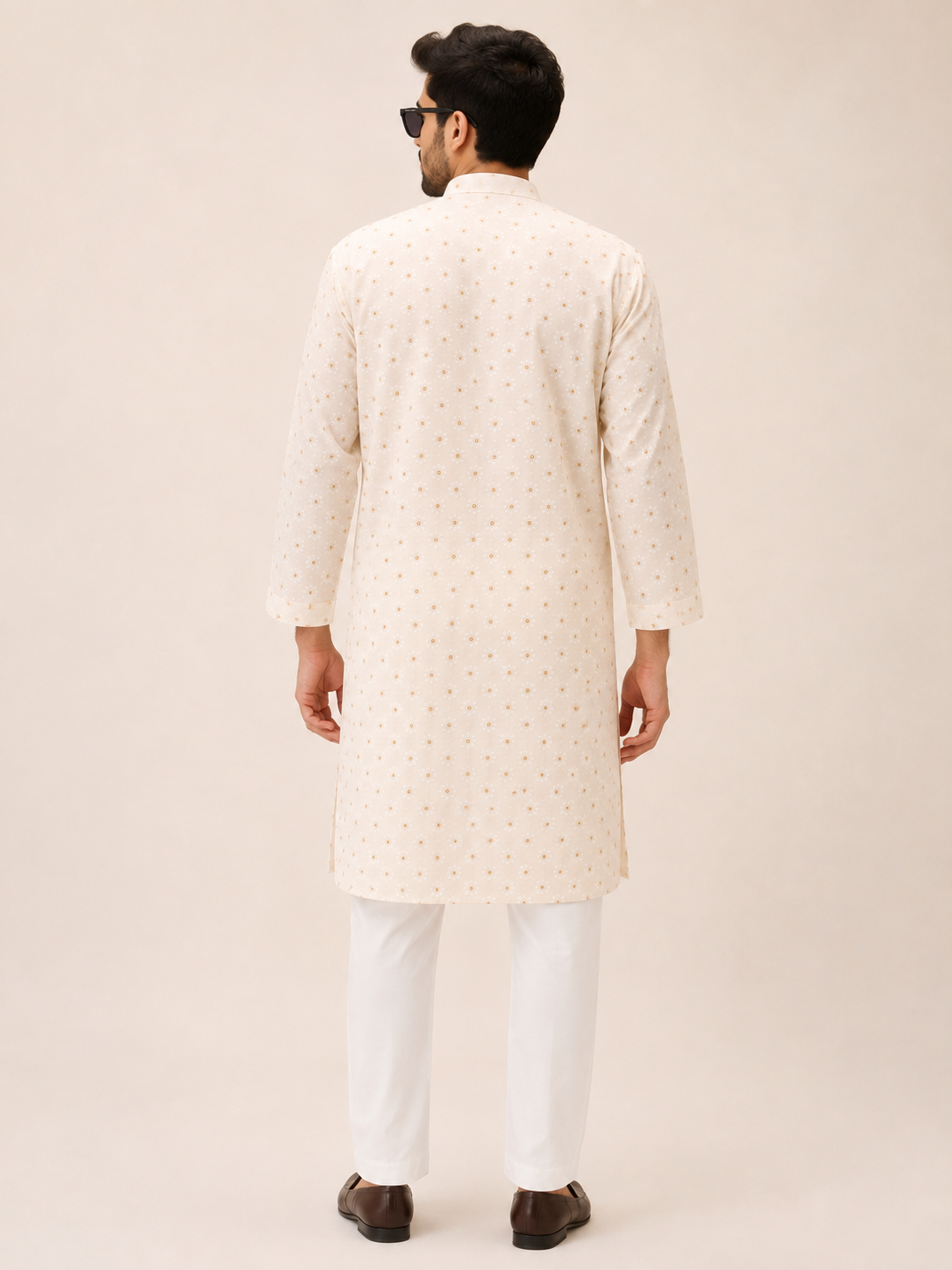 Off-White Kurta with Gold Metallic Accents