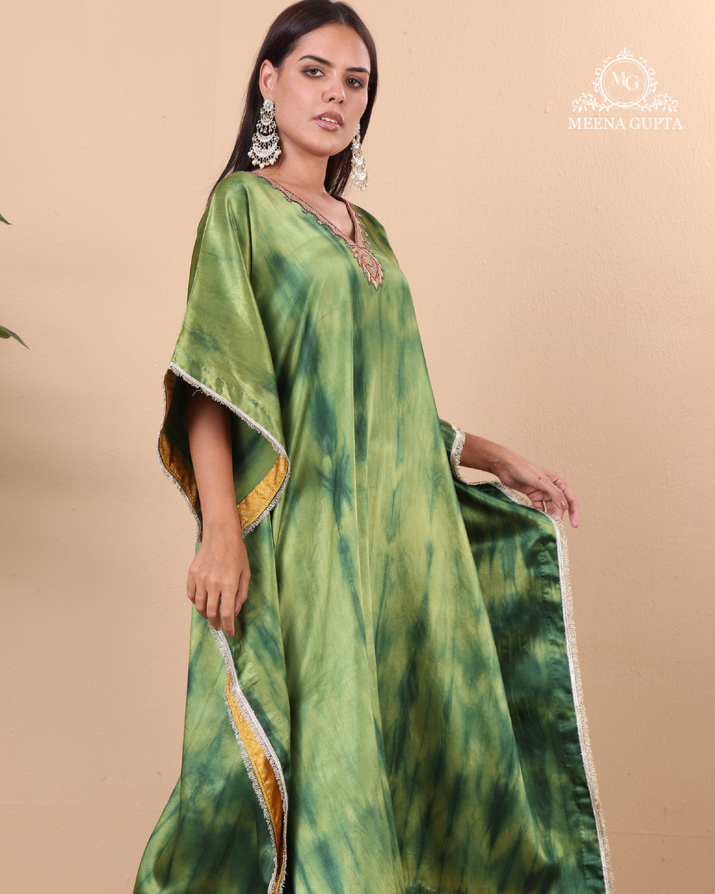 Ethnic Kaftan in Vintage and Antique Embroidery